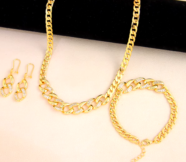 Charming Chain Set