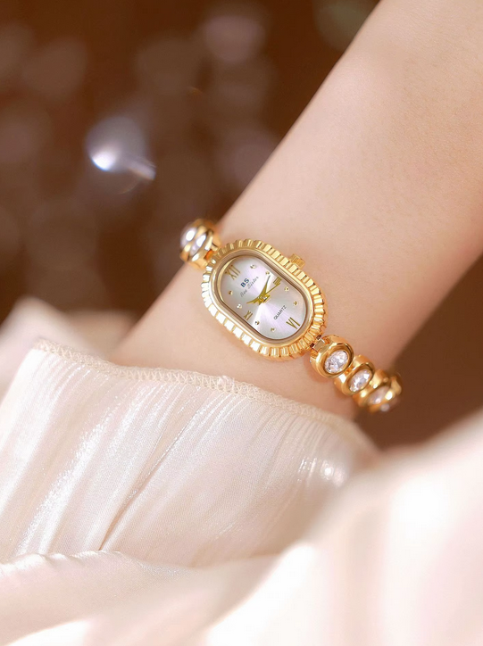 Rounded Diamond Watch